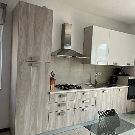 Anastasye 2 Apartment *