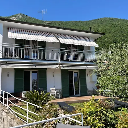 Anastasye 2 Apartment Predore